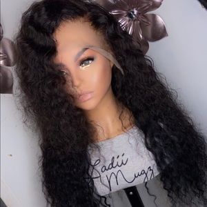 Frontal wig 28in Brazilian hair !!!sewing machine quality